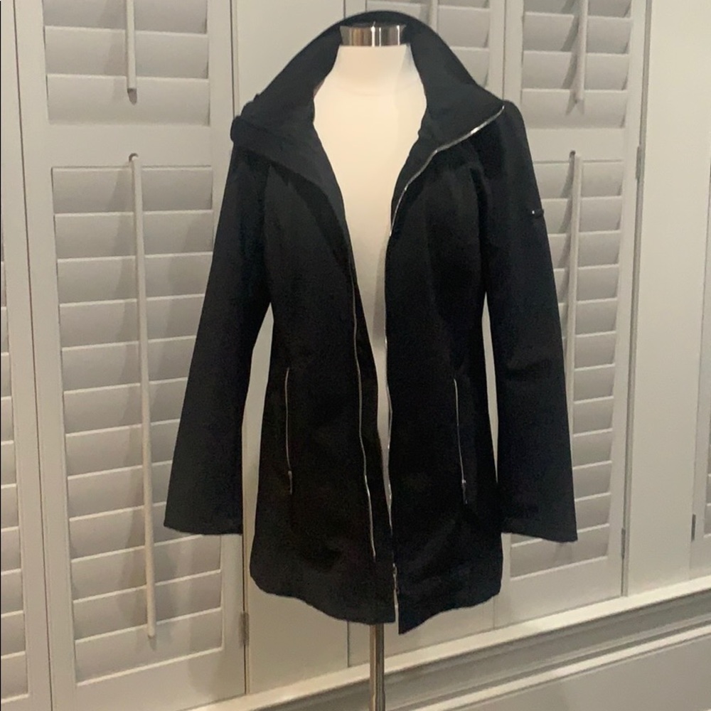 Water repellant jacket